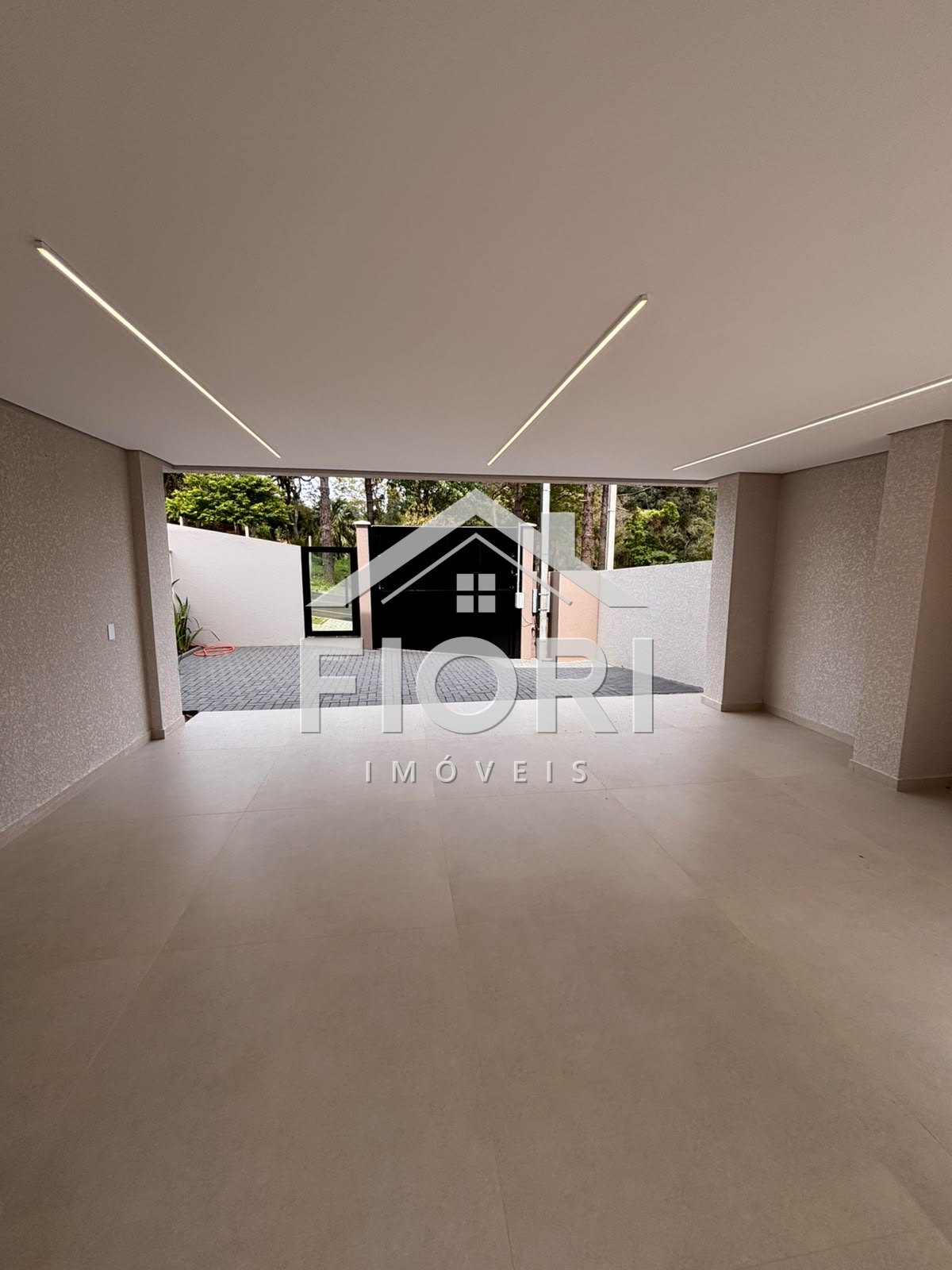 CASA DE ESQUINA BAIRRO FRARON — foto 4