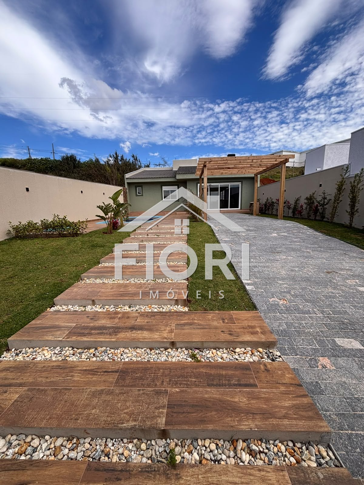 CASA TERREA BAIRRO SÃO LUIZ — foto 2